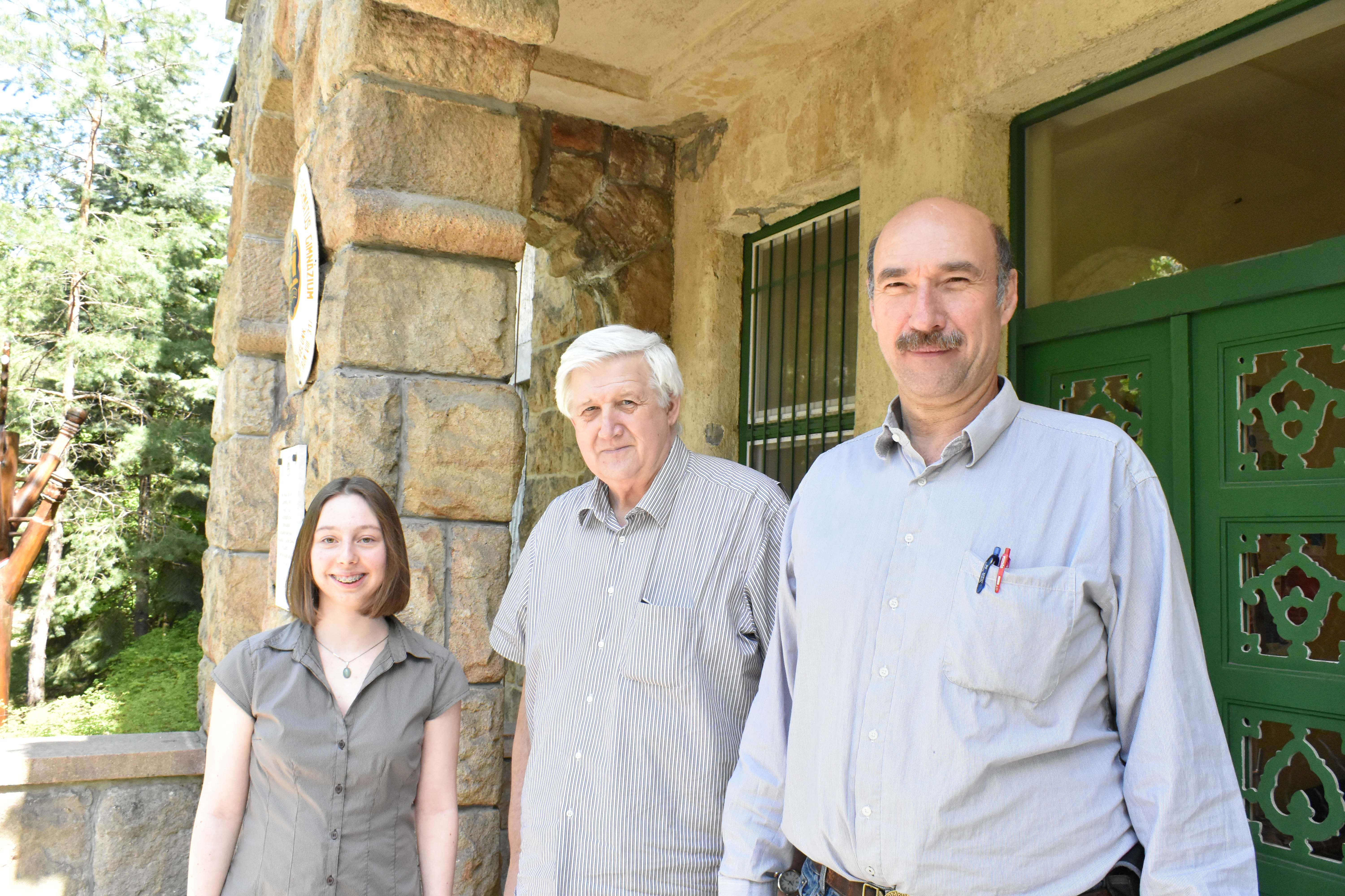 Kechaga bir yigitni oling